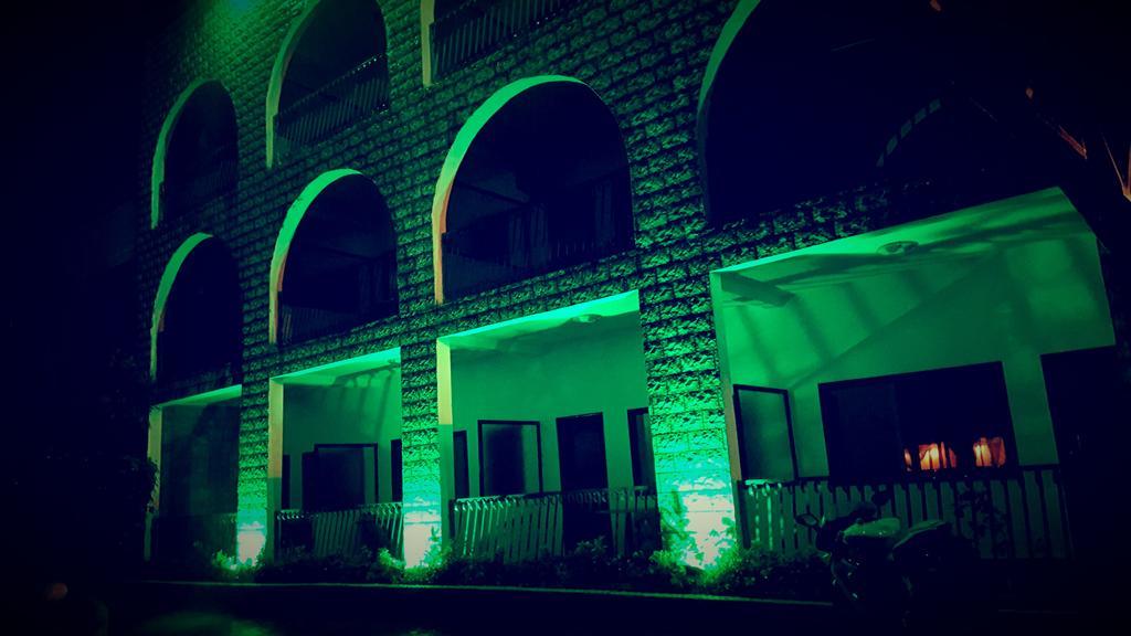 Riviera Taouyah Hotel Конакрі Екстер'єр фото