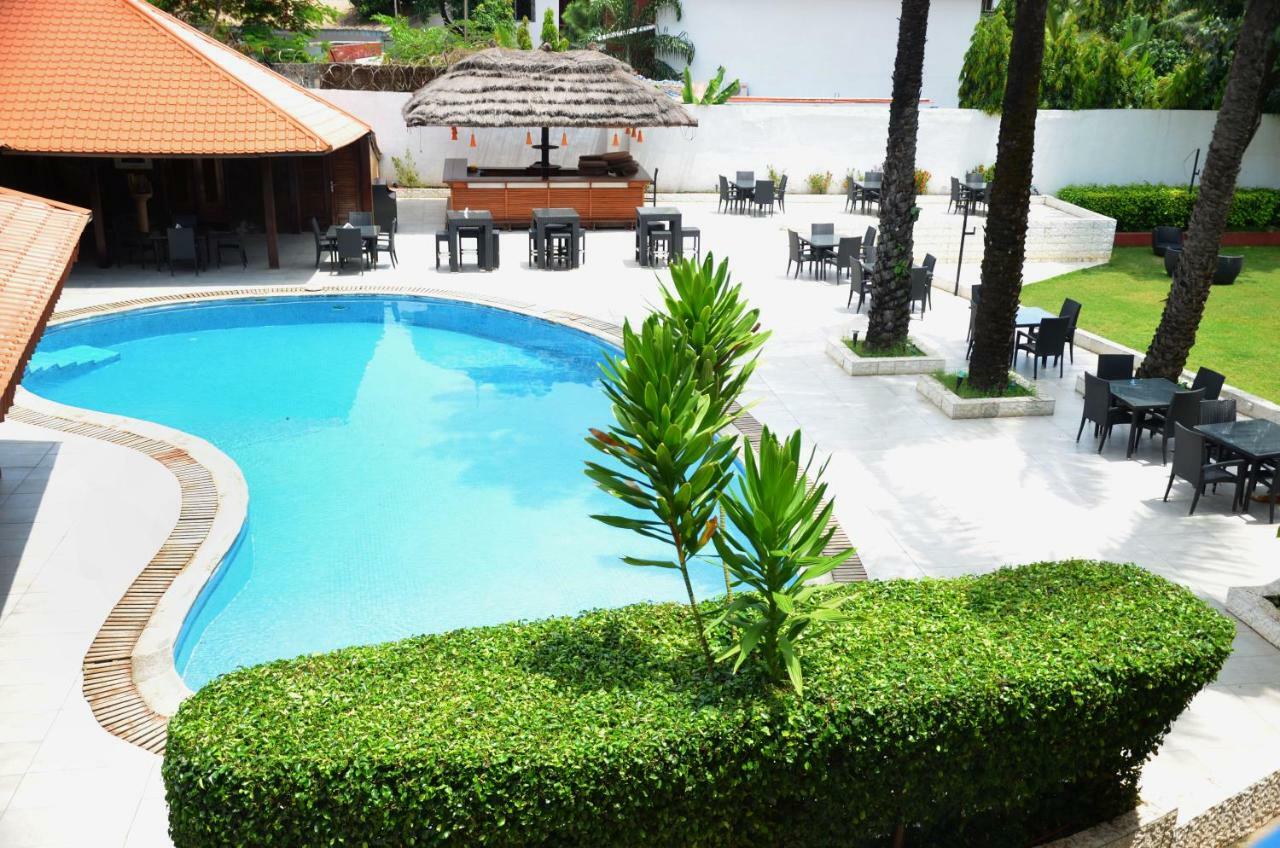 Riviera Taouyah Hotel Конакрі Екстер'єр фото